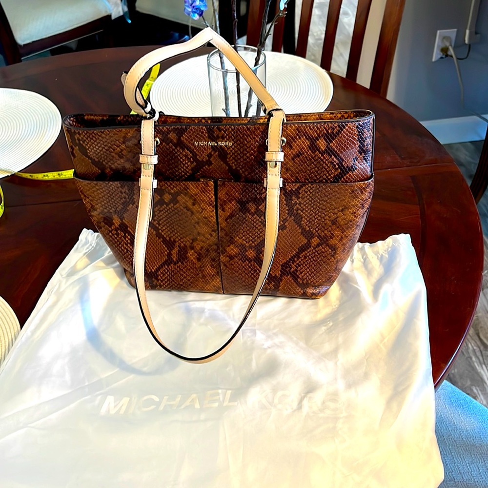 Micheal Kors snake skin pattern purse
